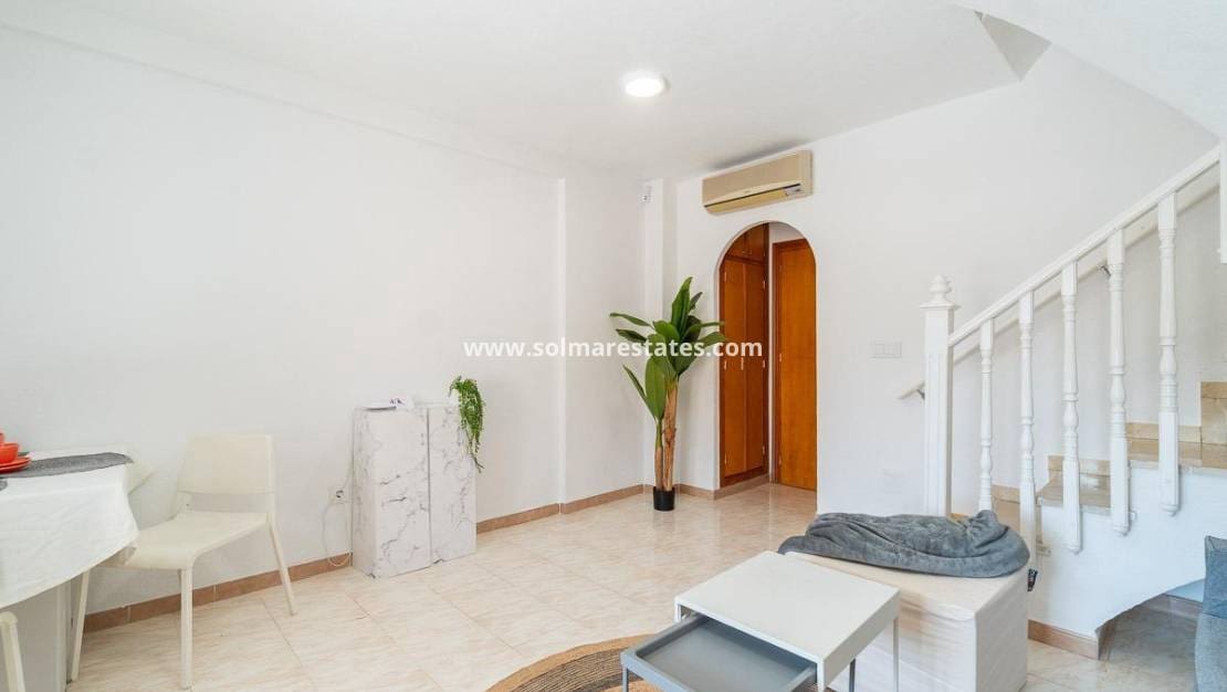 2 chambre Maison de Ville à vendre à El Chaparral avec piscine - 139 000 € (Ref: 9948347)