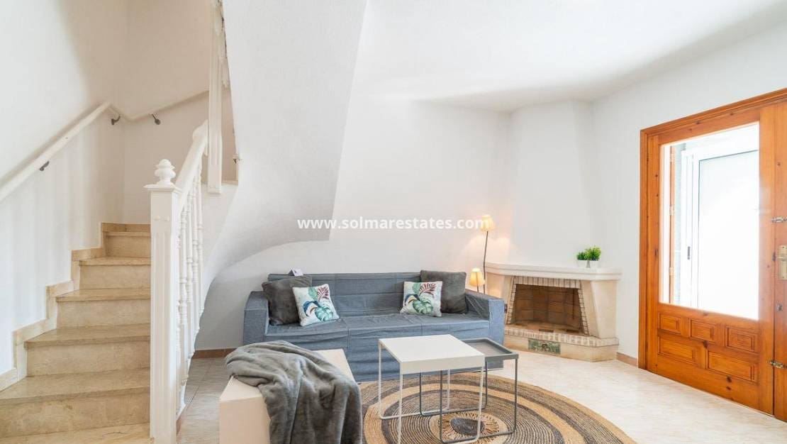 2 chambre Maison de Ville à vendre à El Chaparral avec piscine - 139 000 € (Ref: 9948347)
