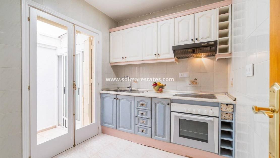 2 chambre Maison de Ville à vendre à El Chaparral avec piscine - 139 000 € (Ref: 9948347)