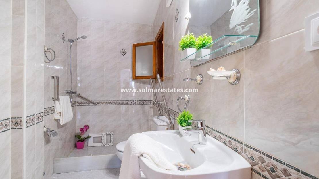 2 chambre Maison de Ville à vendre à El Chaparral avec piscine - 139 000 € (Ref: 9948347)