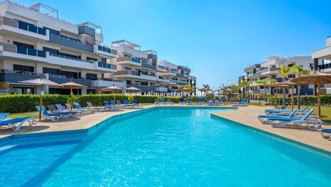 2 quarto Apartamento para venda em Playa Flamenca com piscina - 350 000 € (Ref: 9948540)