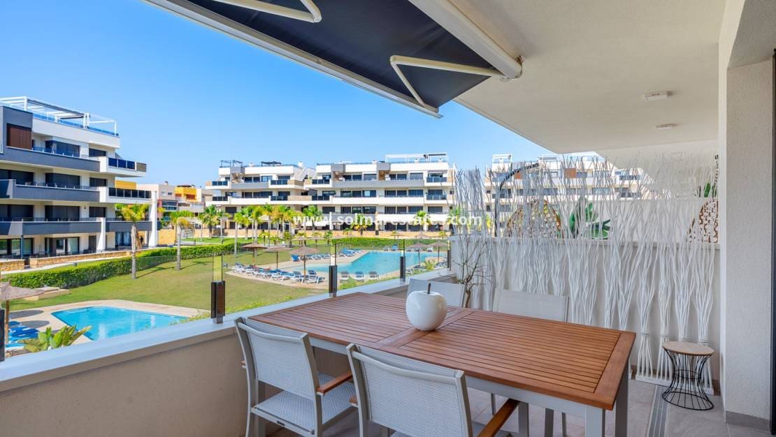 2 quarto Apartamento para venda em Playa Flamenca com piscina - 350 000 € (Ref: 9948540)