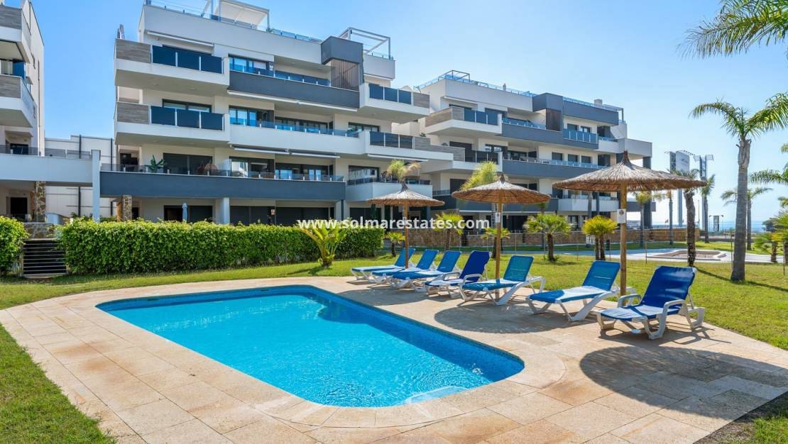 2 quarto Apartamento para venda em Playa Flamenca com piscina - 350 000 € (Ref: 9948540)