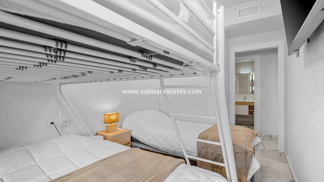2 quarto Apartamento para venda em Playa Flamenca com piscina - 350 000 € (Ref: 9948540)