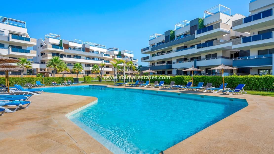 2 quarto Apartamento para venda em Playa Flamenca com piscina - 350 000 € (Ref: 9948540)