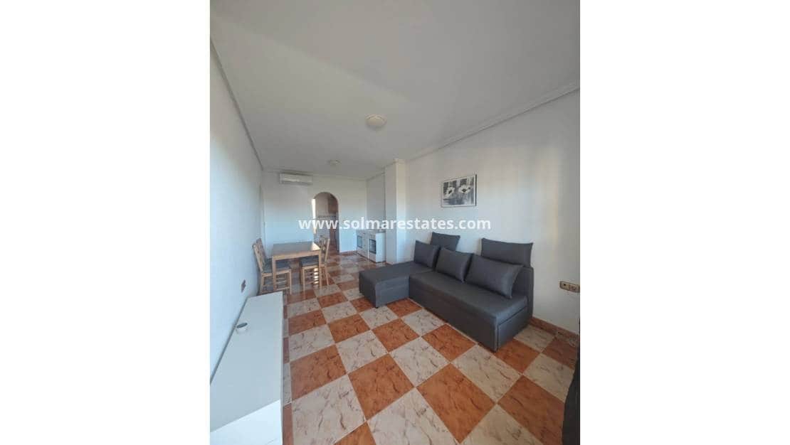 Apartamento de 2 habitaciones en Villamartin en venta con piscina - 145.000 € (Ref: 9948541)