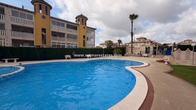 2 soveværelse Lejlighed til salg i Villamartin, Orihuela med swimmingpool - € 135.000 (Ref: 9948541)