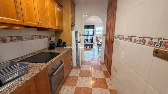 2 soveværelse Lejlighed til salg i Villamartin, Orihuela med swimmingpool - € 135.000 (Ref: 9948541)