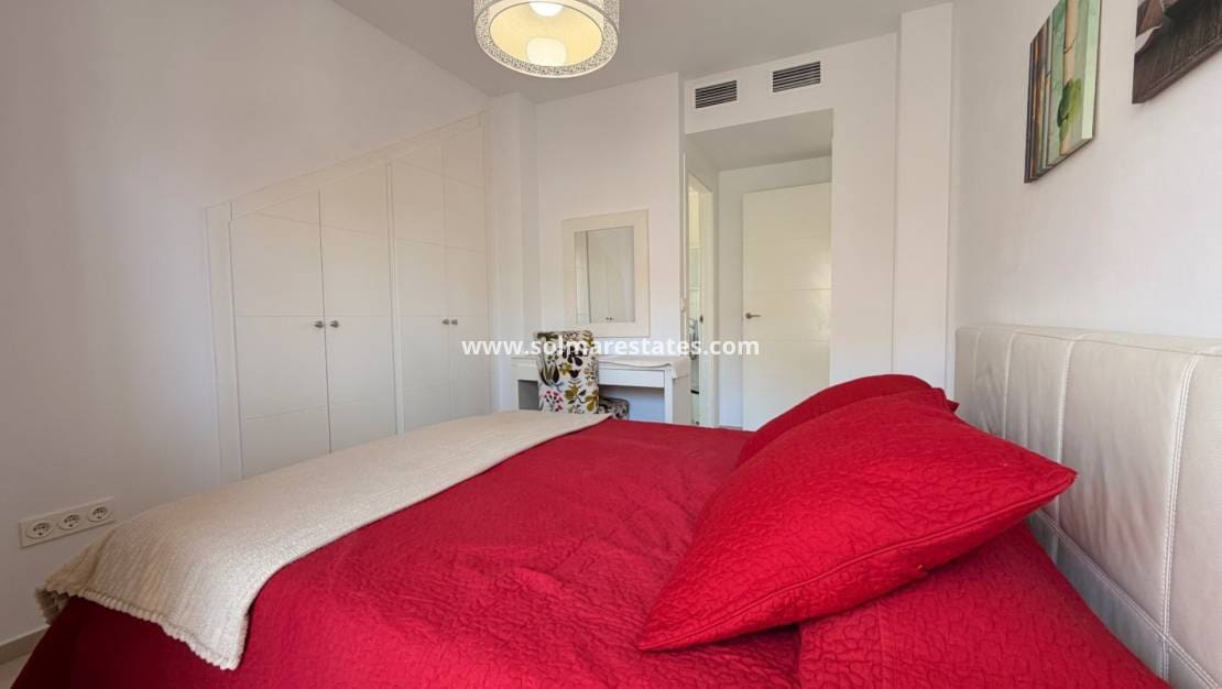 2 chambre Appartement à vendre à Dona Pepa avec piscine - 235 000 € (Ref: 9948542)
