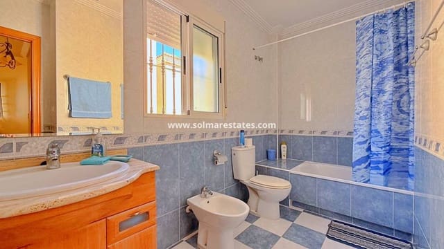 4 soveværelse Villa til salg i Los Altos med swimmingpool - € 379.000 (Ref: 9948543)