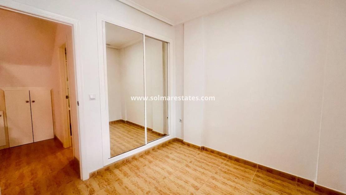 3 camera da letto Casa in vendita in Playa Flamenca con piscina - 245.000 € (Rif: 9948544)
