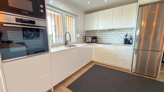 3 quarto Moradia para venda em Ciudad Quesada, Rojales com piscina - 535 000 € (Ref: 9948669)