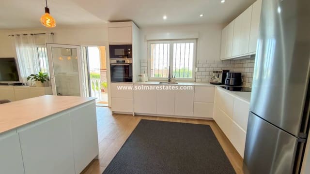 3 quarto Moradia para venda em Ciudad Quesada, Rojales com piscina - 535 000 € (Ref: 9948669)