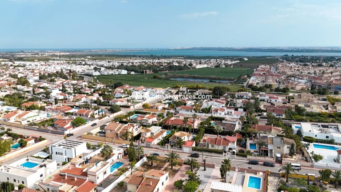 3 quarto Moradia para venda em Ciudad Quesada com piscina - 535 000 € (Ref: 9948669)