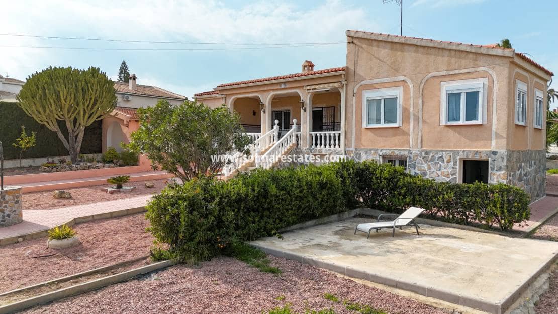 3 quarto Moradia para venda em Ciudad Quesada com piscina - 535 000 € (Ref: 9948669)