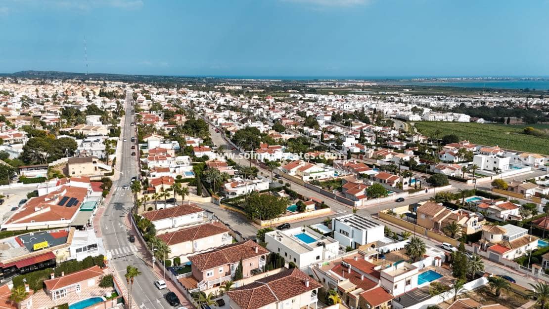 3 quarto Moradia para venda em Ciudad Quesada com piscina - 535 000 € (Ref: 9948669)