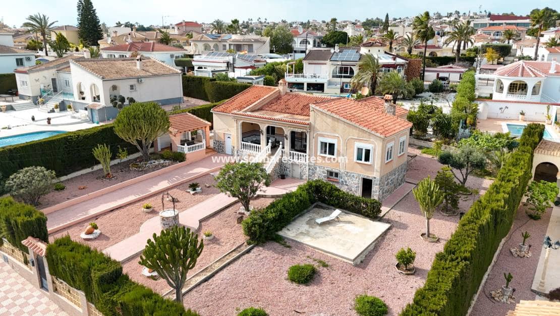 3 quarto Moradia para venda em Ciudad Quesada com piscina - 535 000 € (Ref: 9948669)