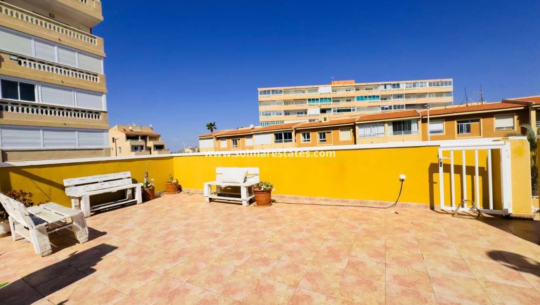 4 camera da letto Appartamento in vendita in La Mata - 269.900 € (Rif: 9948670)