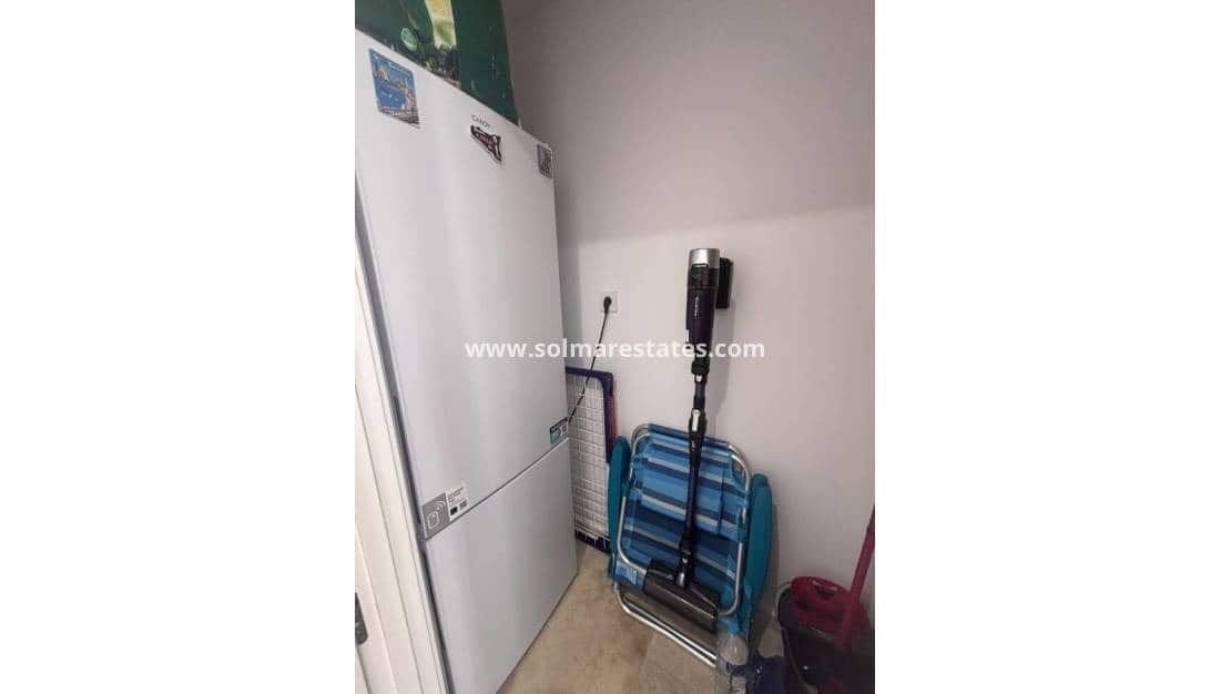 3 chambre Villa/Maison à vendre à Villamartin avec piscine - 250 000 € (Ref: 9948829)