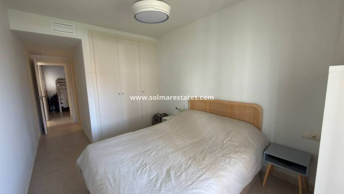 2 chambre Appartement à vendre à Villamartin avec piscine - 180 000 € (Ref: 9948830)