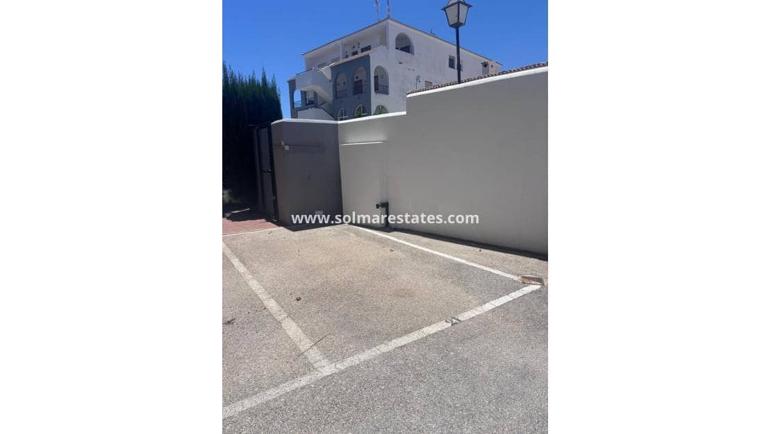 2 chambre Appartement à vendre à Villamartin avec piscine - 180 000 € (Ref: 9948830)