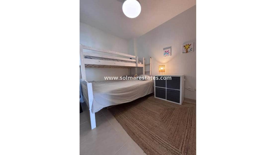 2 chambre Appartement à vendre à Villamartin avec piscine - 175 000 € (Ref: 9948830)