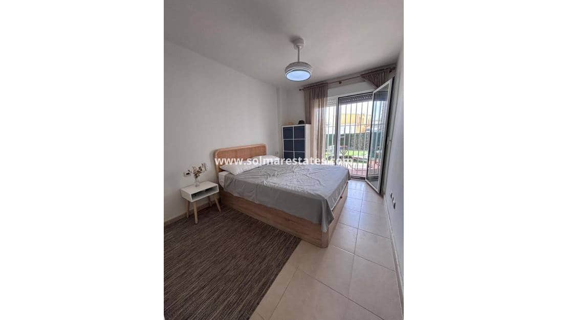2 chambre Appartement à vendre à Villamartin avec piscine - 175 000 € (Ref: 9948830)