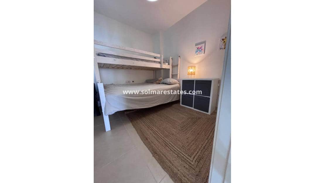 2 chambre Appartement à vendre à Villamartin avec piscine - 175 000 € (Ref: 9948830)