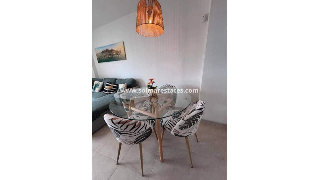 2 chambre Appartement à vendre à Villamartin avec piscine - 175 000 € (Ref: 9948830)