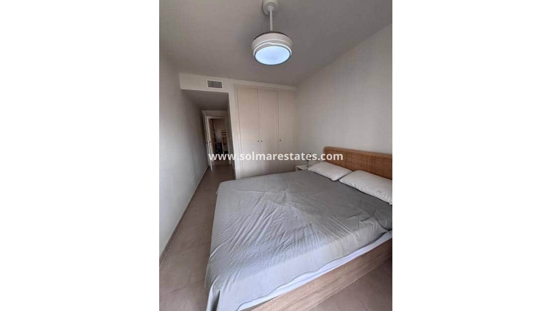2 chambre Appartement à vendre à Villamartin avec piscine - 175 000 € (Ref: 9948830)