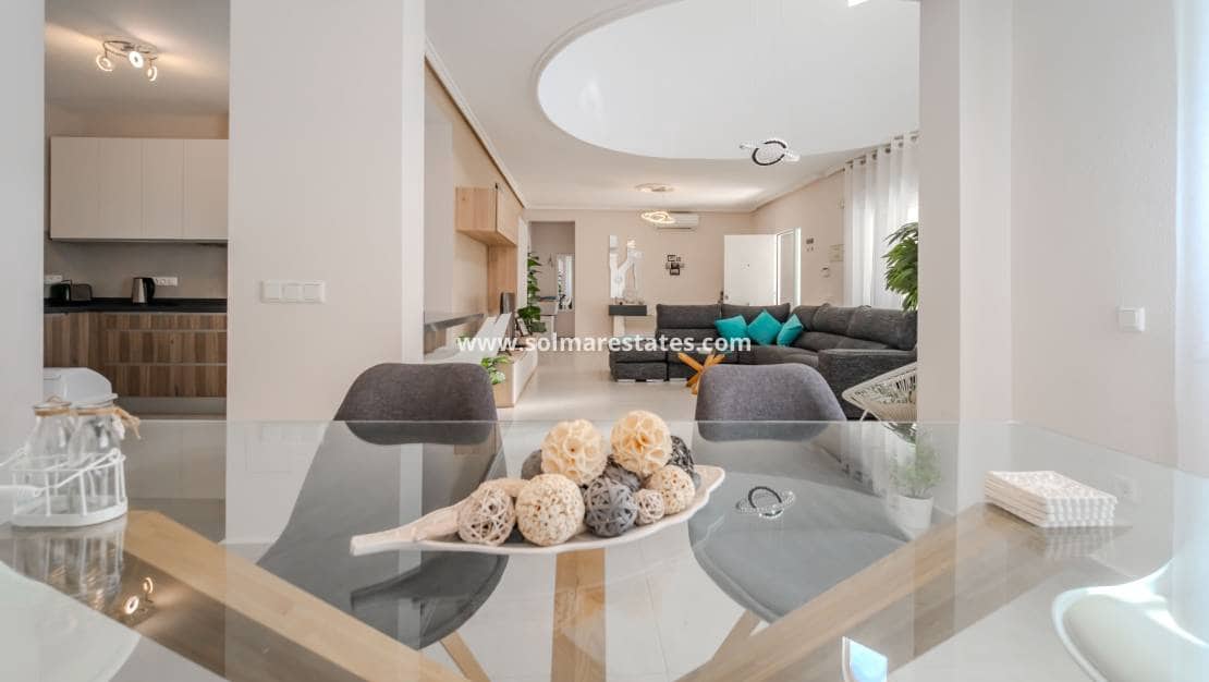 4 camera da letto Villa in vendita in La Marquesa con piscina - 599.000 € (Rif: 9948831)