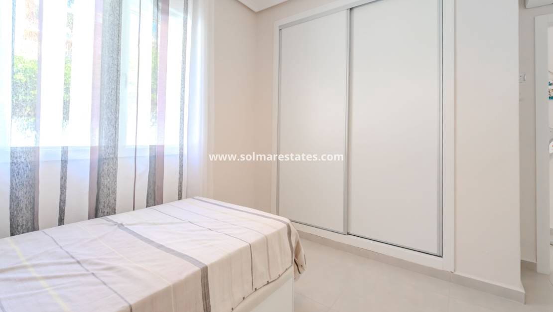 4 camera da letto Villa in vendita in La Marquesa con piscina - 599.000 € (Rif: 9948831)