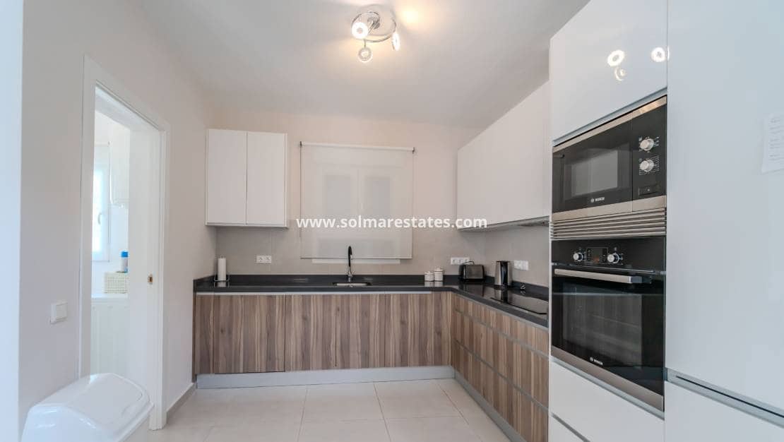 4 camera da letto Villa in vendita in La Marquesa con piscina - 599.000 € (Rif: 9948831)