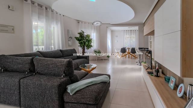 4 soverom Villa til salgs i La Marquesa med svømmebasseng - € 599 000 (Ref: 9948831)
