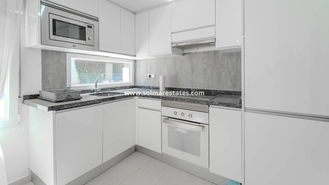 4 camera da letto Villa in vendita in La Marquesa con piscina - 599.000 € (Rif: 9948831)