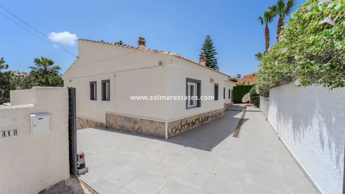 4 camera da letto Villa in vendita in La Marquesa con piscina - 599.000 € (Rif: 9948831)