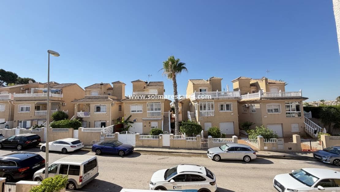 2 chambre Appartement à vendre à Villamartin avec piscine - 159 995 € (Ref: 9948908)