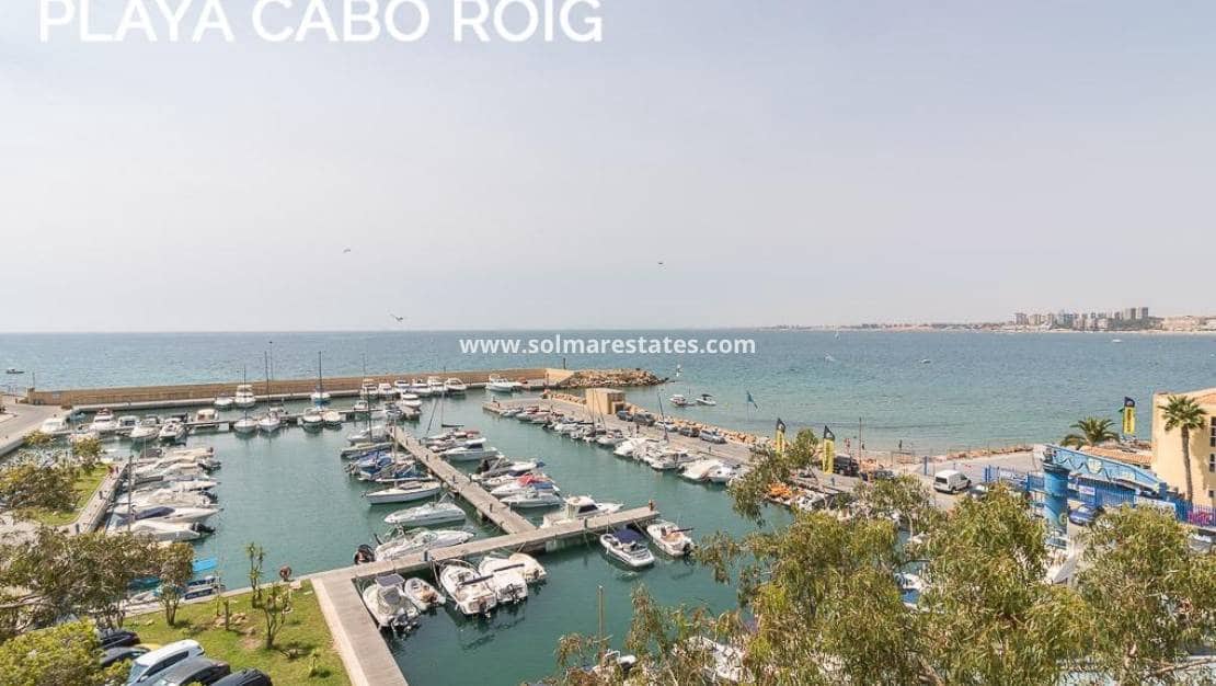3 bedroom Semi-detached Villa for sale in Playa Flamenca with pool - € 297,000 (Ref: 9956329)
