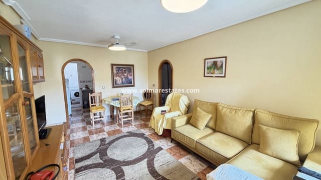 2 sovrum Lägenhet till salu i Villamartin, Orihuela med pool - 159 995 € (Ref: 9964547)