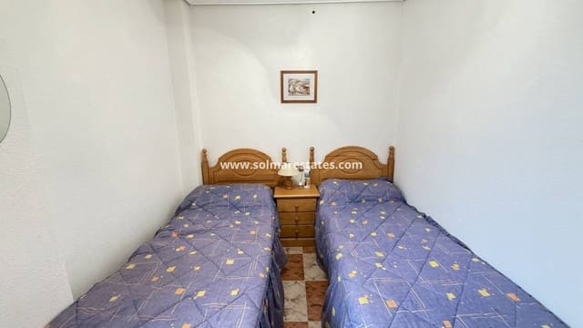 2 sovrum Lägenhet till salu i Villamartin, Orihuela med pool - 159 995 € (Ref: 9964547)