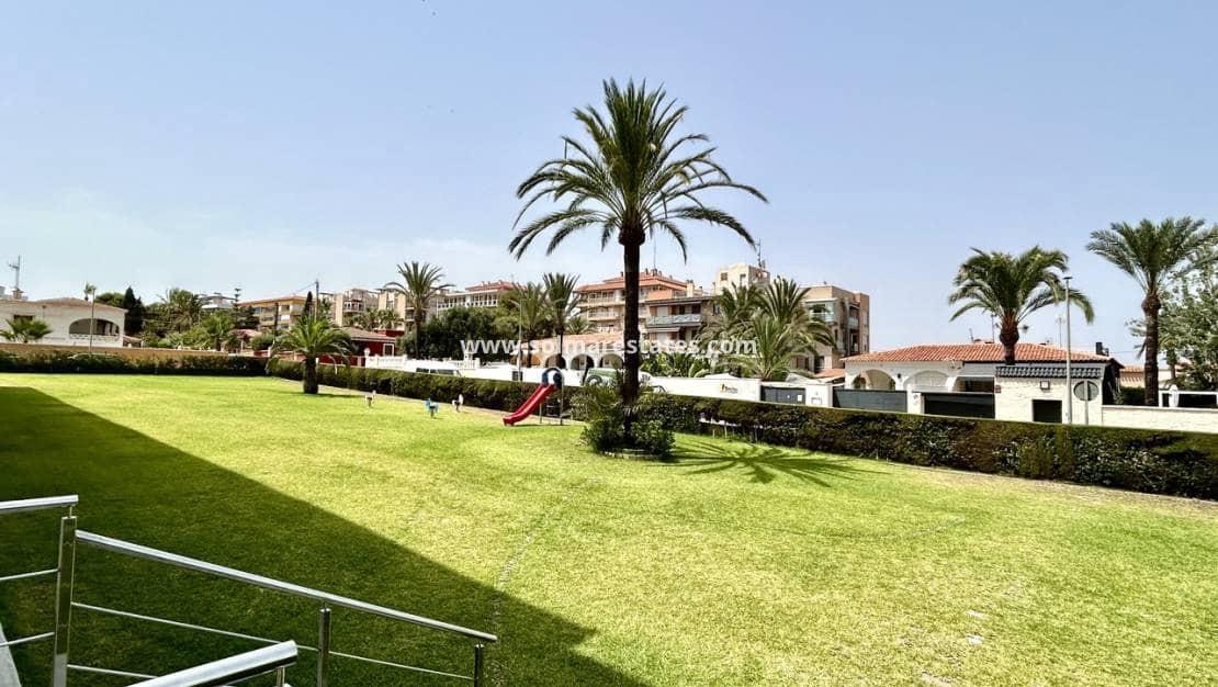 3 soveværelse Lejlighed til salg i Rocio del Mar med swimmingpool - € 225.000 (Ref: 9964548)