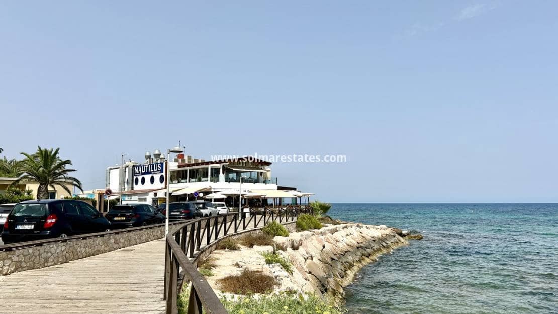 3 soveværelse Lejlighed til salg i Rocio del Mar med swimmingpool - € 225.000 (Ref: 9964548)