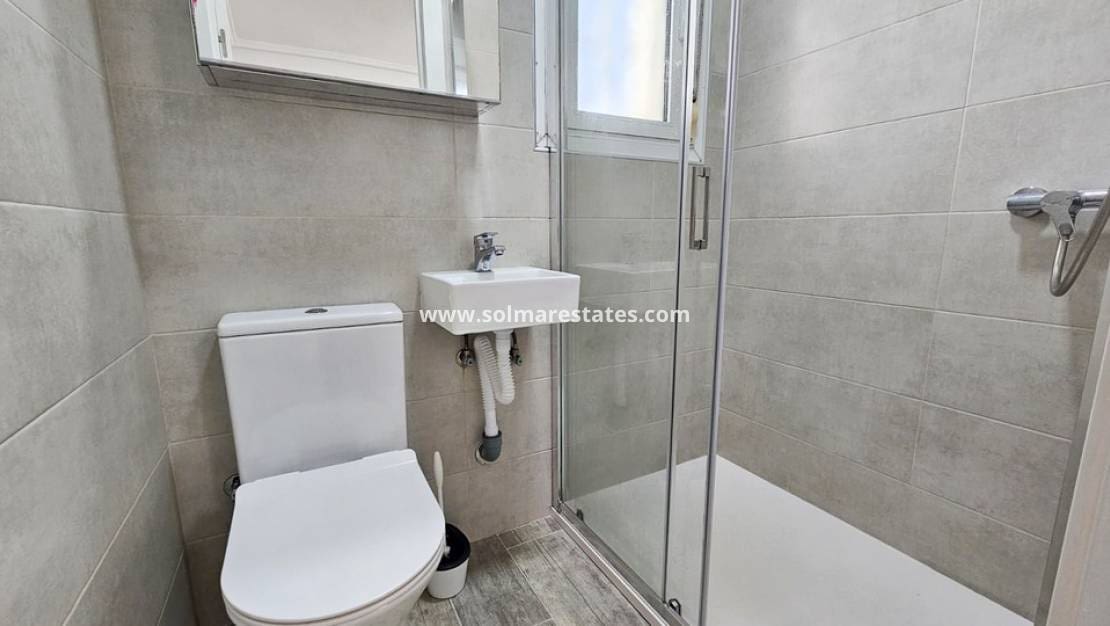 4 bedroom Villa for sale in Lo Pepin with pool - € 460,000 (Ref: 9968839)