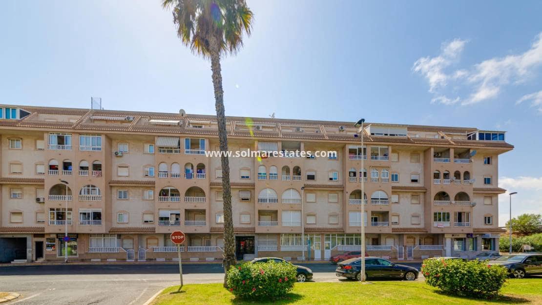 2 soveværelse Lejlighed til salg i Torrevieja med swimmingpool - € 149.969 (Ref: 9970855)