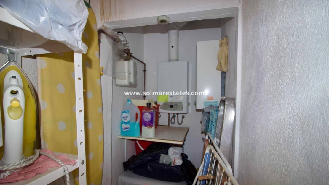 3 soverom Hus til salgs i Dona Pepa med svømmebasseng - € 249 000 (Ref: 9970857)