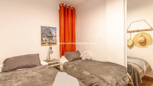 2 sovrum Lägenhet till salu i Antonio Machado, Torrevieja - 145 000 € (Ref: 9971476)