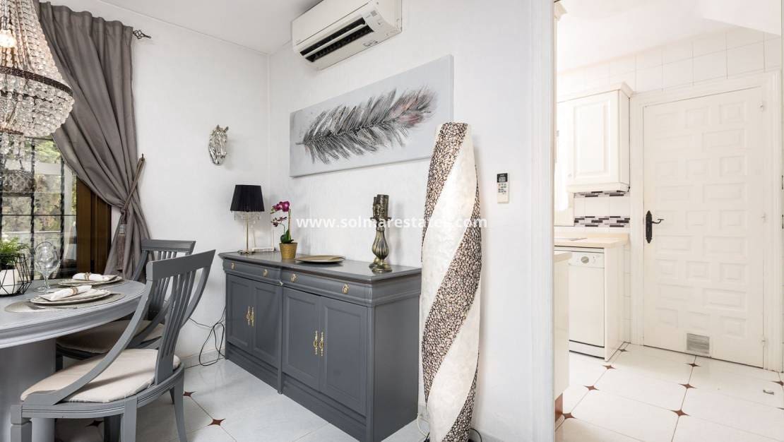 3 soveværelse Byhus til salg i Cabo Roig med swimmingpool - € 340.000 (Ref: 9971477)