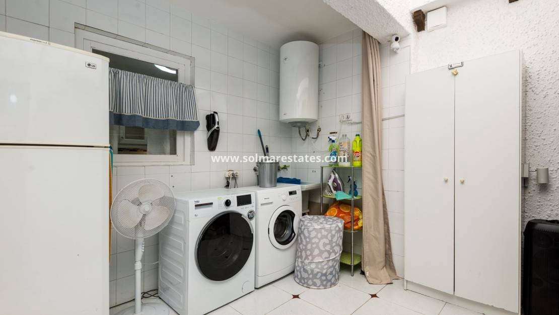 3 soveværelse Byhus til salg i Cabo Roig med swimmingpool - € 340.000 (Ref: 9971477)