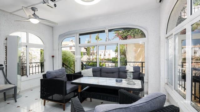 3 soverom Hus til salgs i Cabo Roig, Orihuela med svømmebasseng - € 320 000 (Ref: 9971477)