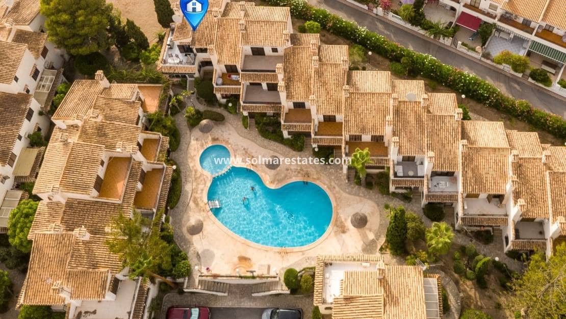 3 soveværelse Byhus til salg i Cabo Roig med swimmingpool - € 340.000 (Ref: 9971477)